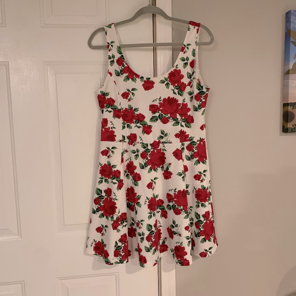 H&M DIVIDED Floral Skater Dress (14 XL)
